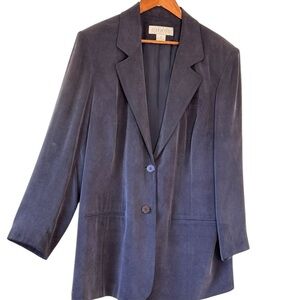 Chaus Woman Silk Navy Velvety Blazer 18 Side Pockets 2 Button  Career Formal